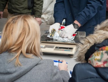 Σε υψικάμινο η καταστροφή των ναρκωτικών που κατάσχει η ΕΛ.ΑΣ. - «Αποκαΐδια» τόνοι κοκαΐνης και κάνναβης (φωτό, βίντεο)